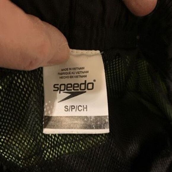 Speedo Size Small Swim Trunks - Picture 5 of 6